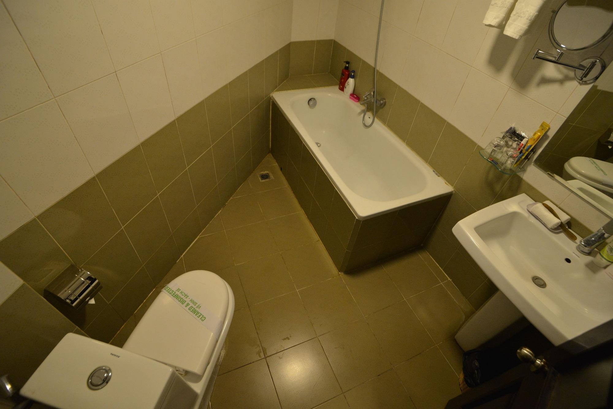 A25 Hotel - 96 Hai Bà Trưng Hanói Exterior foto