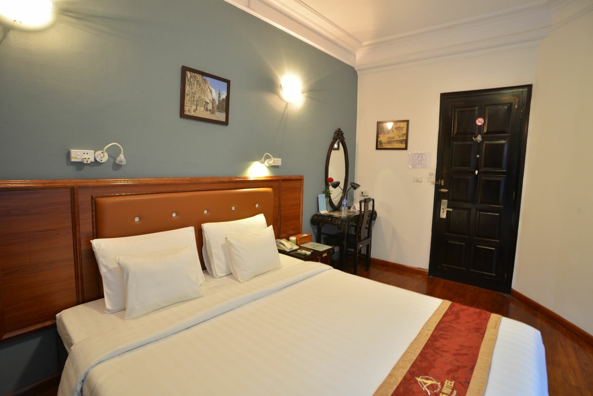 A25 Hotel - 96 Hai Bà Trưng Hanói Exterior foto